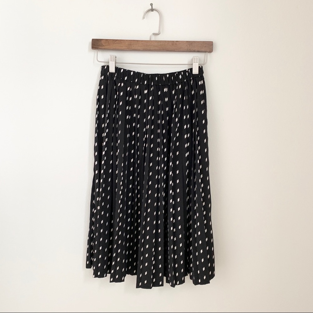 Banana Republic Black Polka Dots Pleated Skirt XS